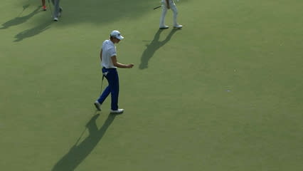 Smylie Kaufman holes it from 16 feet for birdie at Barbasol