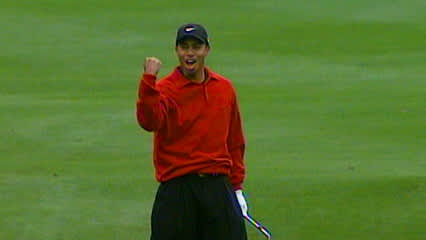 Tiger Woods’ seven-shot comeback at 2000 AT&T Pebble Beach