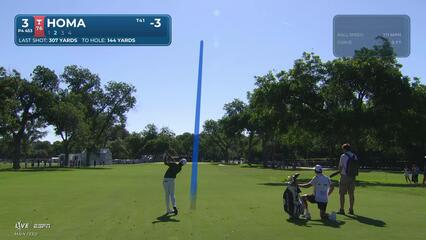Max Homa's 140-yard approach sets up birdie on No. 3 at Charles Schwab