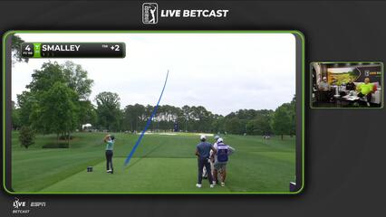 Alex Smalley sinks 17-foot putt for birdie on No. 4 at Truist Championship