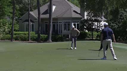 Kyle Westmoreland pours in birdie putt at Club Car Championship