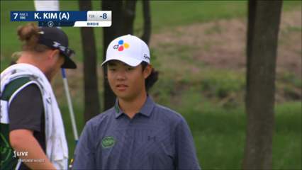 Kris Kim holes 15-footer for birdie from fringe at THE CJ CUP
