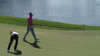 Jeff Overton's birdie from downtown at Honda