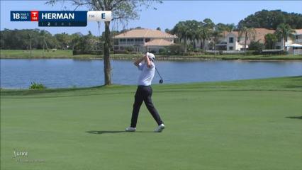 Jim Herman reaches in two to set up birdie at Honda