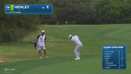 Russell Henley drains 13-foot birdie putt on No. 14 at Valero