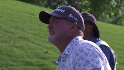 Jerry Kelly makes birdie on No. 9 at Regions Tradition