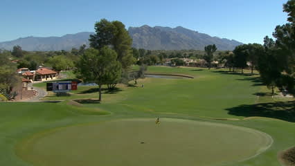 Fred Couples takes one-shot lead at Tucson Conquistadores