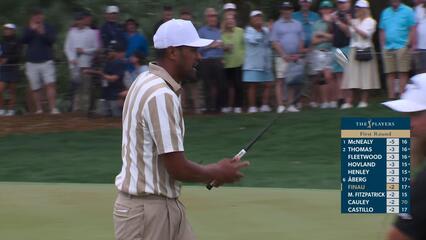 Tony Finau sinks 26-foot birdie putt on No. 9 at THE PLAYERS