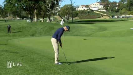 Jim Furyk navigates No. 1 for birdie at Genesis 