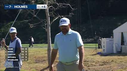 J.B. Holmes hits tee shot pin-high and birdies at Genesis