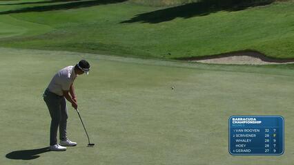 Isaiah Salinda makes birdie putt on No. 9 at Barracuda