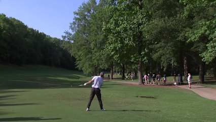 Jerry Kelly makes birdie on No. 5 at Regions Tradition