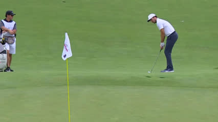 Jamie Lovemark’s bump-and-run for birdie at Quicken Loans
