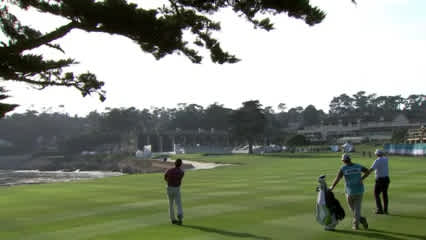 Scott McCarron throws a dart to set up birdie at PURE Insurance