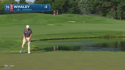 Vince Whaley drains 18-foot birdie putt on No. 14 at 3M Open