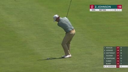 Zach Johnson gets up-and-down from 99 yards for birdie on No. 10 at John Deere