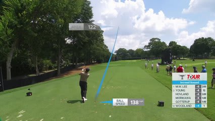 Gary Woodland hits tee shot to 8 feet, sets up birdie on No. 2 at TOUR Championship