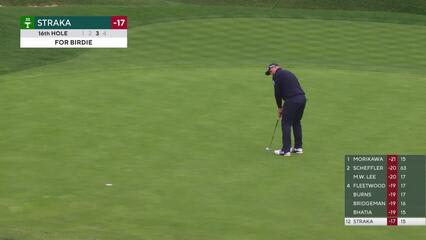 Sepp Straka drains 14-foot birdie putt on No. 16 at Pebble Beach