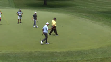 Dicky Pride holes lengthy putt for birdie at DICK'S