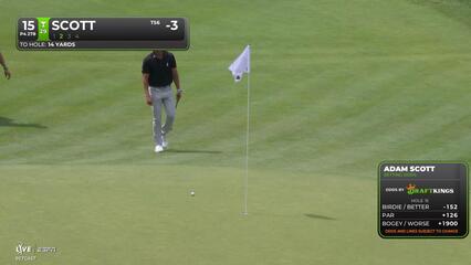 Adam Scott drains 5-foot birdie putt on No. 15 at Travelers