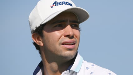 Álvaro Ortiz holes unbelievable birdie chip for the Shot of the Day