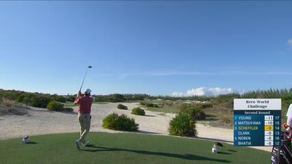Scottie Scheffler's 189-yard approach sets up eagle putt on No. 15 at Hero World Challenge