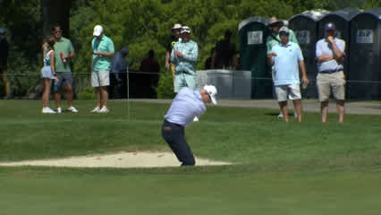 Steve Flesch makes birdie from the bunker at Ascension