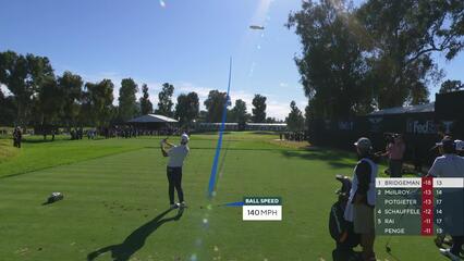 Jacob Bridgeman sinks 19-foot birdie putt on No. 14 at The Genesis