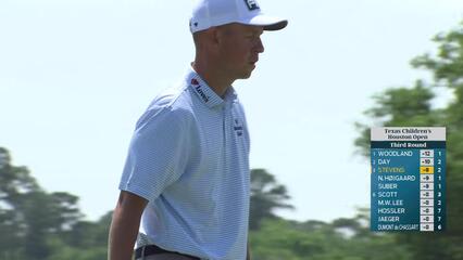 Sam Stevens sinks 12-foot birdie putt on No. 3 at Texas Children's
