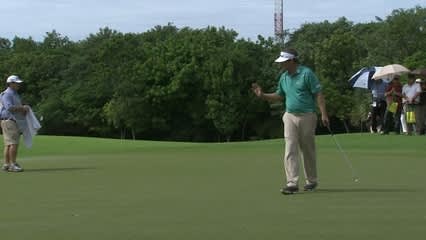 Jason Bohn converts his 14-foot putt for birdie at OHL Classic