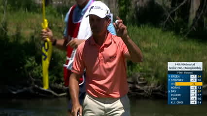Mike Weir buries putt for birdie at KitchenAid Senior PGA
