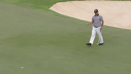 Nicholas Thompson converts his 18-foot putt for birdie at Sony Open