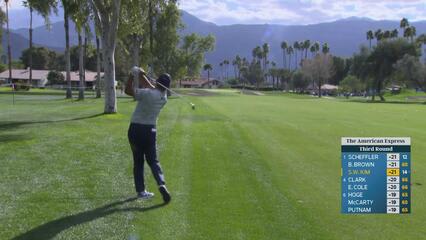 Si Woo Kim makes birdie putt on No. 6 at The American Express