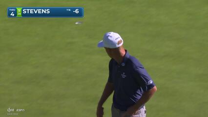 Sam Stevens sinks 23-foot birdie putt on No. 4 at The Genesis
