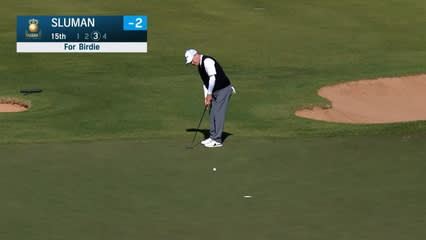 Jeff Sluman sinks birdie putt at Trophy Hassan II