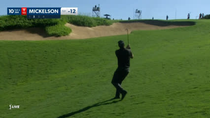 Phil Mickelson escapes the rough to make birdie at Sentry