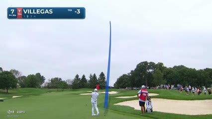 Camilo Villegas's 129-yard approach sets up birdie on No. 7 at 3M Open