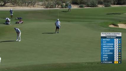 Kevin Streelman rolls in long birdie putt at World Wide Technology