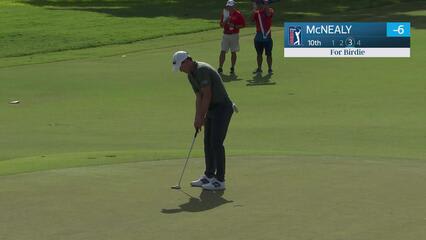 Maverick McNealy sinks 5-foot birdie putt on No. 10 at Sony Open