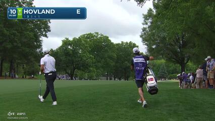 Viktor Hovland drains 9-foot putt for birdie on No. 10 at Truist Championship
