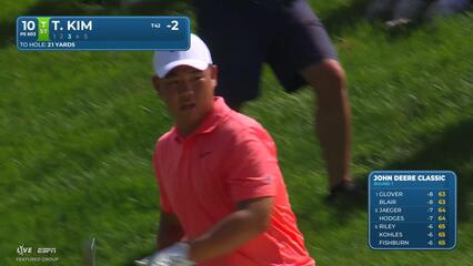 Tom Kim gets up-and-down from 62 feet for birdie on No. 10 at John Deere