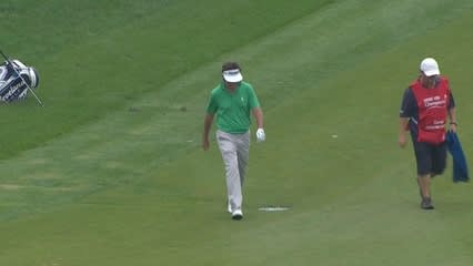 Fernandez-Castano approach to edge of cup at HSBC