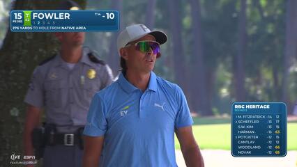 Rickie Fowler drains 9-foot putt for birdie on No. 15 at RBC Heritage