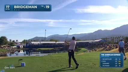 Jacob Bridgeman sinks 15-foot birdie putt on No. 17 at The American Express