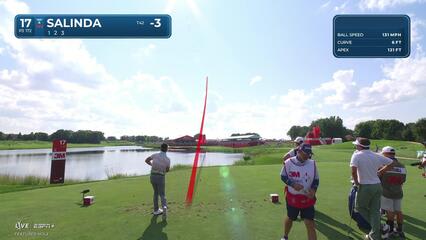 Isaiah Salinda sinks a 24-foot birdie putt on No. 17 at 3M Open