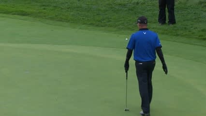 Tommy Gainey’s birdie bomb on the pa-4 16th hole at Hotel Fitness