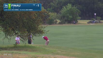 Tony Finau drains 41-foot eagle putt on No. 14 at Valero