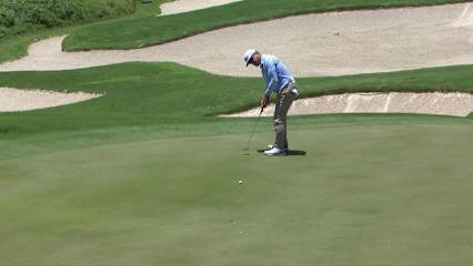 Charley Hoffman makes birdie on No. 18 at Corales Puntacana