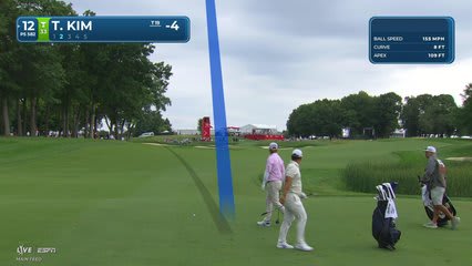 Tom Kim sinks 3-foot putt for birdie on No. 12 at 3M Open