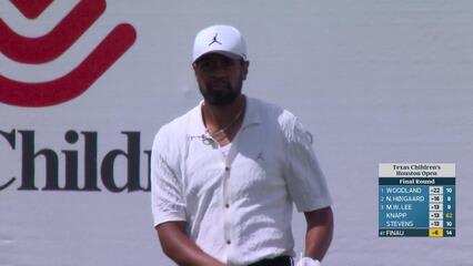 Tony Finau hits tee shot to 2 feet on No. 15 at Texas Children's